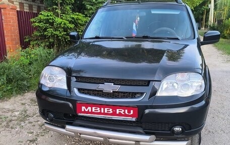 Chevrolet Niva I рестайлинг, 2014 год, 560 000 рублей, 13 фотография