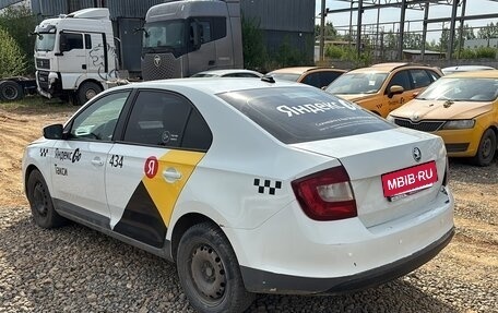 Skoda Rapid I, 2019 год, 800 000 рублей, 4 фотография