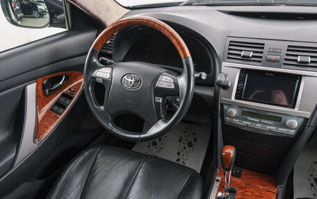 Toyota Camry, 2008 год, 1 049 000 рублей, 10 фотография
