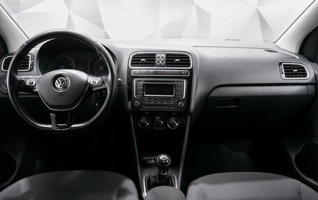 Volkswagen Polo VI (EU Market), 2017 год, 1 050 000 рублей, 7 фотография