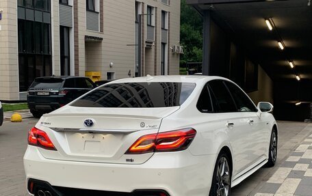 Toyota Crown, 2018 год, 3 899 000 рублей, 4 фотография