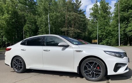 KIA Optima IV, 2018 год, 2 500 000 рублей, 8 фотография