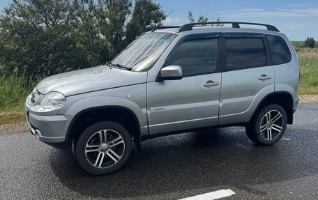 Chevrolet Niva I рестайлинг, 2015 год, 665 000 рублей, 2 фотография