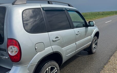 Chevrolet Niva I рестайлинг, 2015 год, 665 000 рублей, 4 фотография