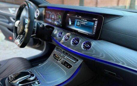 Mercedes-Benz CLS, 2021 год, 3 600 000 рублей, 18 фотография