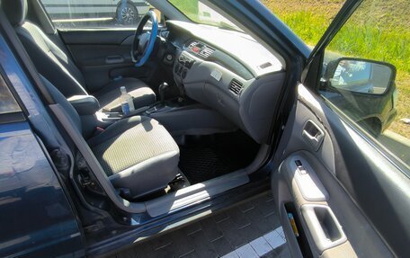 Mitsubishi Lancer IX, 2002 год, 275 000 рублей, 8 фотография