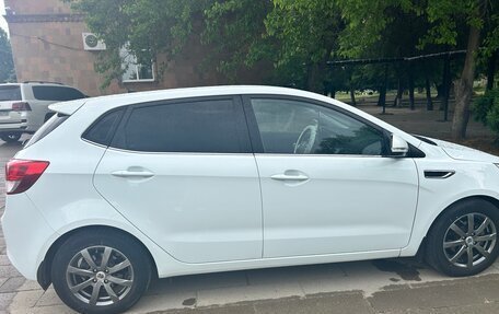 KIA Rio III рестайлинг, 2016 год, 1 560 000 рублей, 2 фотография