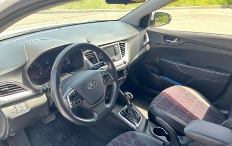 Hyundai Solaris II рестайлинг, 2019 год, 1 600 000 рублей, 6 фотография