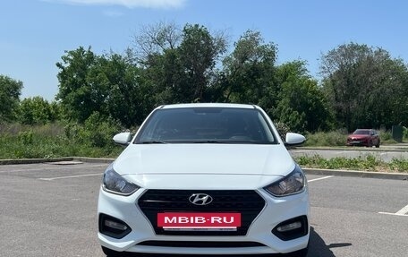 Hyundai Solaris II рестайлинг, 2019 год, 1 600 000 рублей, 2 фотография