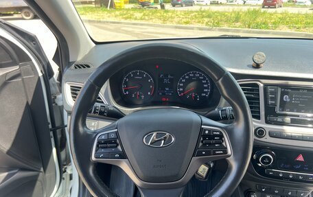 Hyundai Solaris II рестайлинг, 2019 год, 1 600 000 рублей, 15 фотография