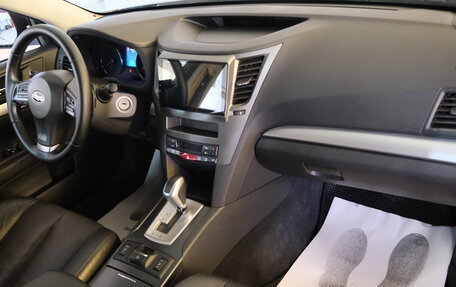 Subaru Outback IV рестайлинг, 2014 год, 2 059 000 рублей, 19 фотография