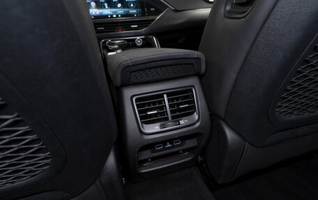 Geely Tugella FY11, 2022 год, 2 600 000 рублей, 14 фотография