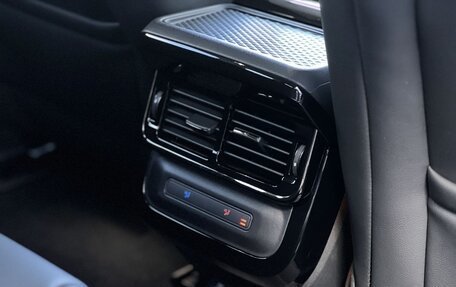 Land Rover Range Rover Evoque II, 2025 год, 6 490 000 рублей, 31 фотография
