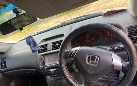 Honda Accord VII рестайлинг, 2003 год, 780 000 рублей, 1 фотография
