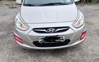 Hyundai Solaris II рестайлинг, 2013 год, 720 000 рублей, 1 фотография