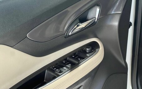 Buick Encore I, 2019 год, 1 310 000 рублей, 16 фотография