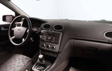 Ford Focus II рестайлинг, 2005 год, 599 000 рублей, 9 фотография