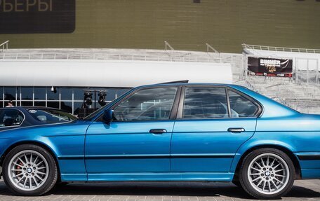 BMW 5 серия, 1989 год, 600 000 рублей, 2 фотография