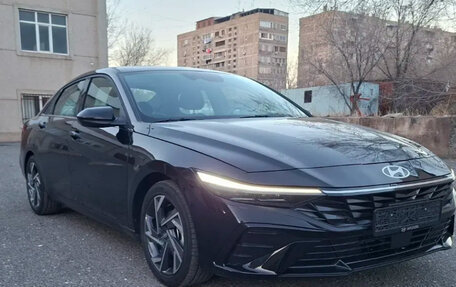 Hyundai Elantra, 2024 год, 2 020 000 рублей, 3 фотография