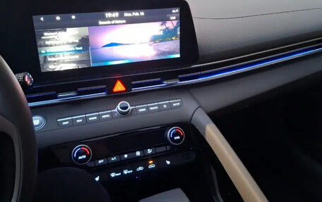 Hyundai Elantra, 2024 год, 2 020 000 рублей, 14 фотография