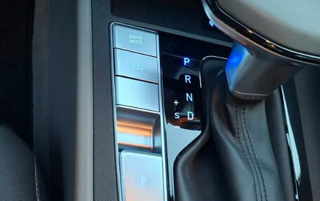 Hyundai Elantra, 2024 год, 2 020 000 рублей, 15 фотография