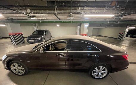 Mercedes-Benz CLS, 2012 год, 2 500 000 рублей, 10 фотография