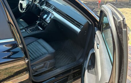 Volkswagen Passat B8 рестайлинг, 2017 год, 1 700 000 рублей, 9 фотография