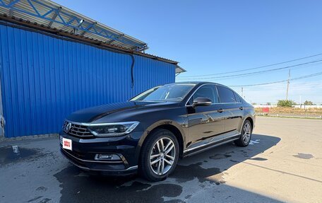 Volkswagen Passat B8 рестайлинг, 2017 год, 1 700 000 рублей, 7 фотография