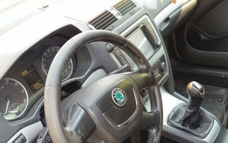 Skoda Octavia, 2012 год, 820 000 рублей, 10 фотография