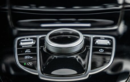 Mercedes-Benz E-Класс, 2016 год, 2 768 000 рублей, 31 фотография