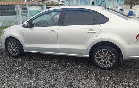 Volkswagen Polo VI (EU Market), 2011 год, 600 000 рублей, 3 фотография