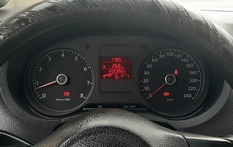 Volkswagen Polo VI (EU Market), 2011 год, 600 000 рублей, 6 фотография