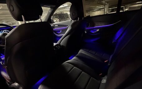 Mercedes-Benz E-Класс, 2020 год, 4 550 000 рублей, 9 фотография