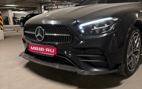 Mercedes-Benz E-Класс, 2020 год, 4 550 000 рублей, 2 фотография