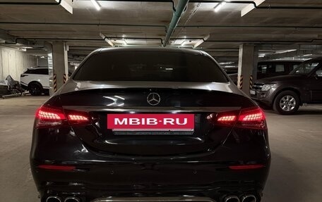 Mercedes-Benz E-Класс, 2020 год, 4 550 000 рублей, 4 фотография