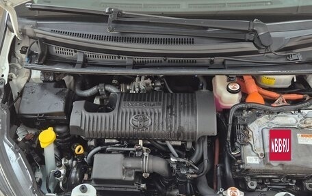 Toyota Yaris III рестайлинг, 2018 год, 1 540 000 рублей, 21 фотография