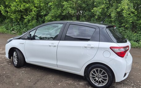 Toyota Yaris III рестайлинг, 2018 год, 1 540 000 рублей, 35 фотография