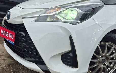 Toyota Yaris III рестайлинг, 2018 год, 1 540 000 рублей, 38 фотография