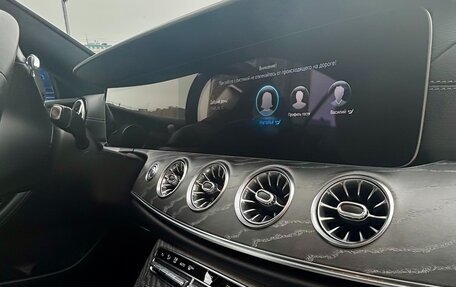 Mercedes-Benz E-Класс, 2020 год, 5 800 000 рублей, 22 фотография
