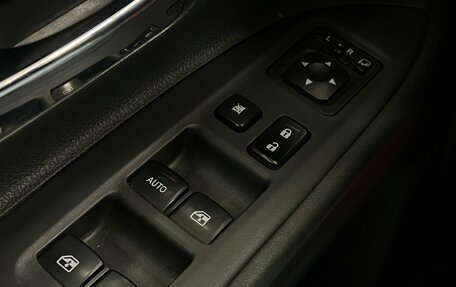 Mitsubishi Outlander III рестайлинг 3, 2017 год, 1 750 000 рублей, 13 фотография