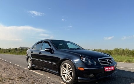 Mercedes-Benz C-Класс, 2004 год, 700 000 рублей, 1 фотография
