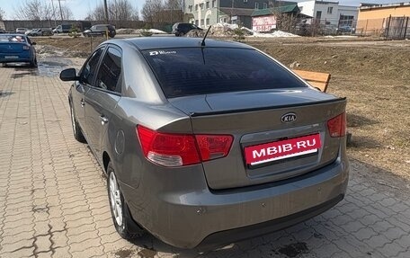 KIA Cerato III, 2010 год, 600 000 рублей, 3 фотография