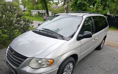 Chrysler Town & Country IV, 2006 год, 875 000 рублей, 5 фотография