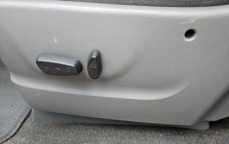 Chrysler Town & Country IV, 2006 год, 875 000 рублей, 14 фотография
