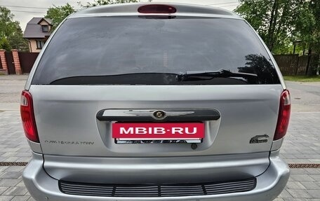 Chrysler Town & Country IV, 2006 год, 875 000 рублей, 4 фотография