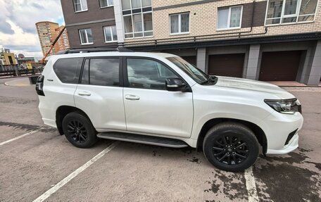 Toyota Land Cruiser Prado 150 рестайлинг 2, 2020 год, 5 700 000 рублей, 2 фотография
