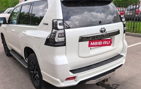 Toyota Land Cruiser Prado 150 рестайлинг 2, 2020 год, 5 700 000 рублей, 15 фотография