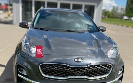 KIA Sportage IV рестайлинг, 2021 год, 2 280 000 рублей, 2 фотография