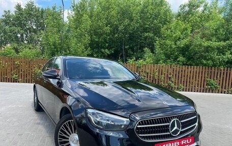 Mercedes-Benz E-Класс, 2021 год, 2 900 000 рублей, 7 фотография