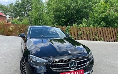 Mercedes-Benz E-Класс, 2021 год, 2 900 000 рублей, 8 фотография